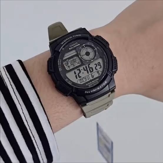 Ae 1000W 5Av2